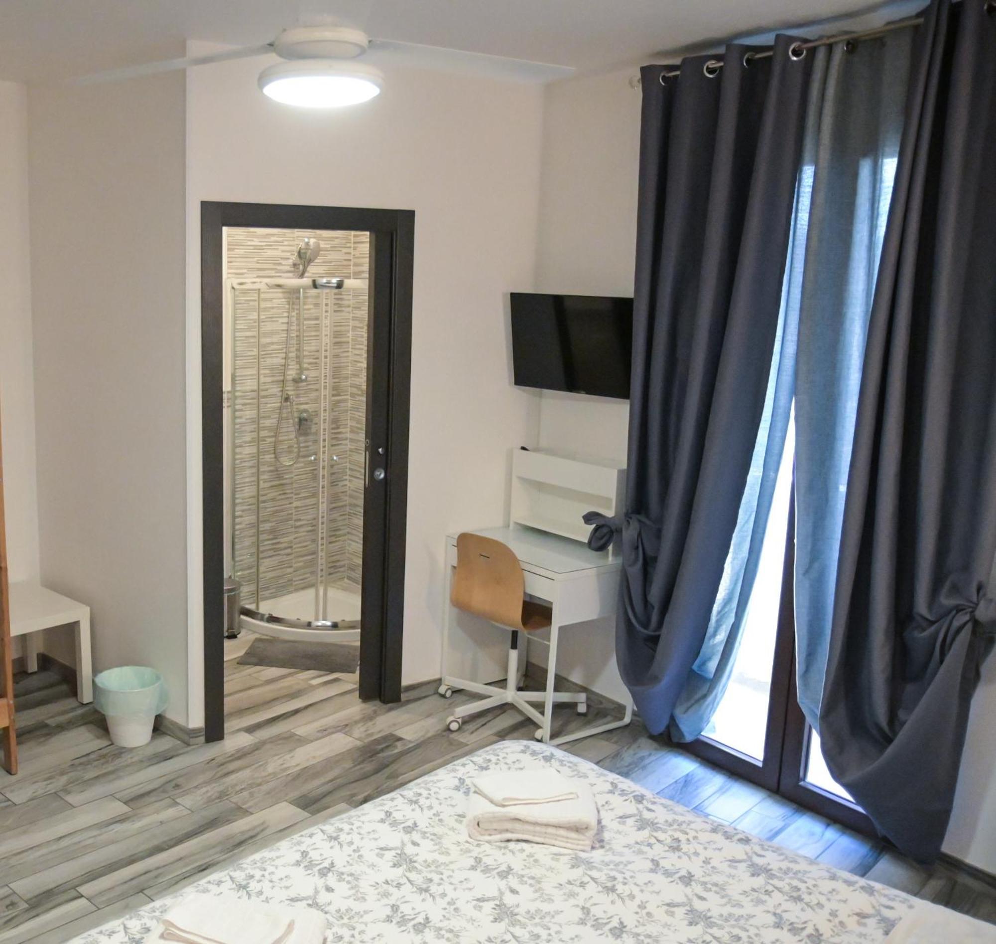 Giorgia House Hotel Pieta Exterior photo